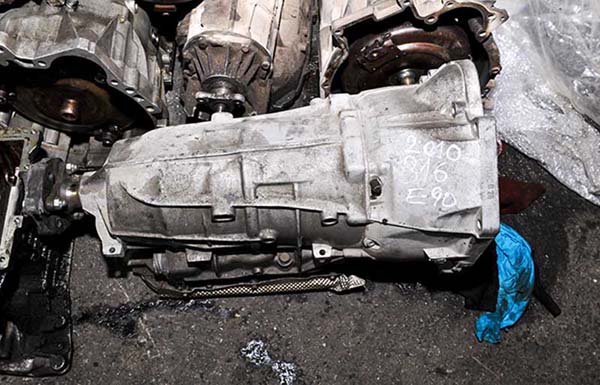 MİNİ COOPER ÇIKMA YEDEK PARÇA ÇIKMA BMW PARÇA E 90 3 SERİSİ ŞANZIMAN